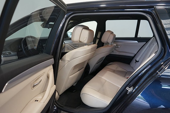 BMW 523i 7 of 10
