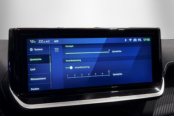 Peugeot 2008 11 of 18