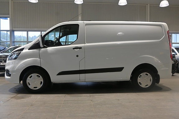 Ford Transit Custom 2 of 5