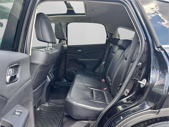 Honda CR-V 19 of 24