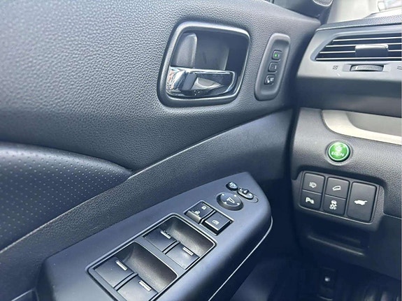 Honda CR-V 12 of 24