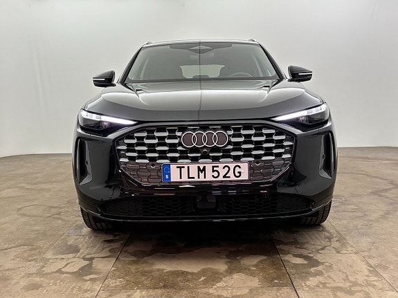 Audi Q5 10 of 27