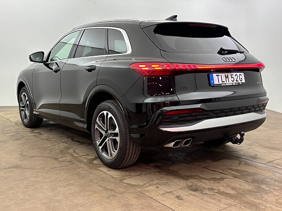 Audi Q5 4 of 5
