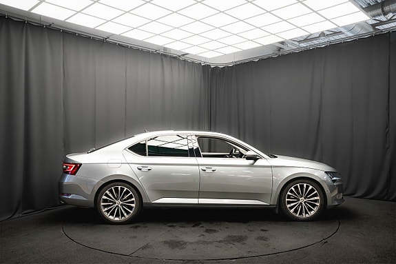Skoda Superb 5 of 5