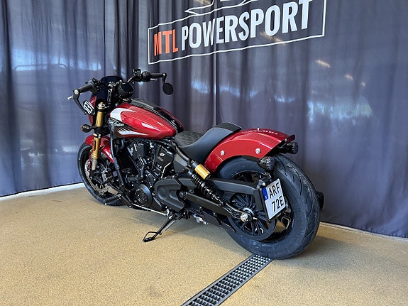 Indian Scout 101 Sunset Red 5 of 9