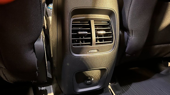 Ford Kuga 22 of 30