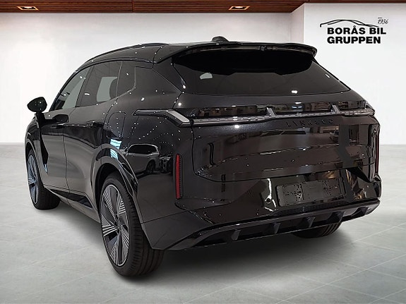 Lynk & Co 08 2 of 5