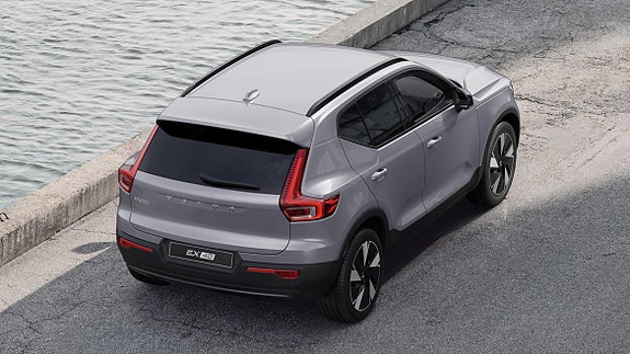 Volvo EX40 17 of 30