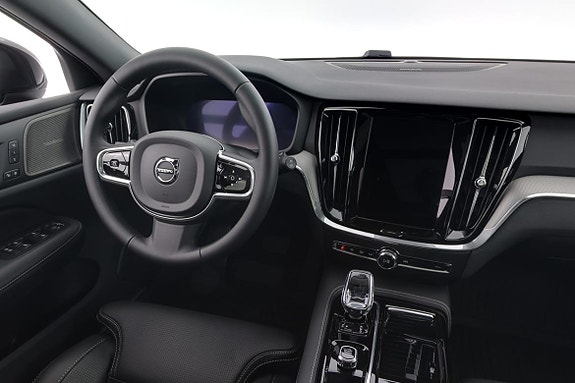 Volvo V60 8 of 19