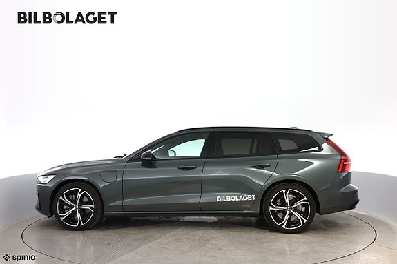 Volvo V60 2 of 19