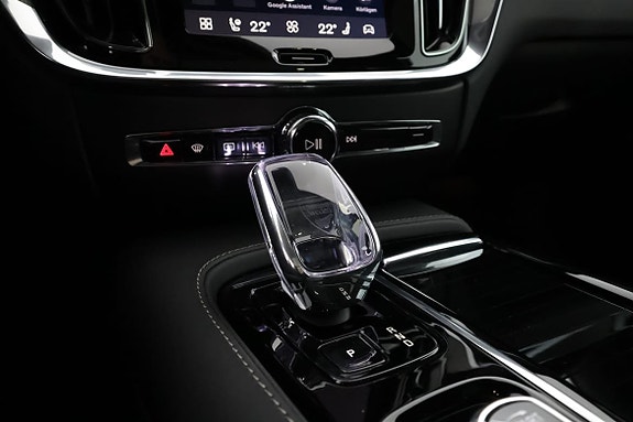 Volvo V60 10 of 19