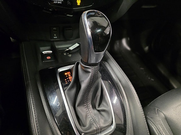 Nissan X-Trail 10 of 13