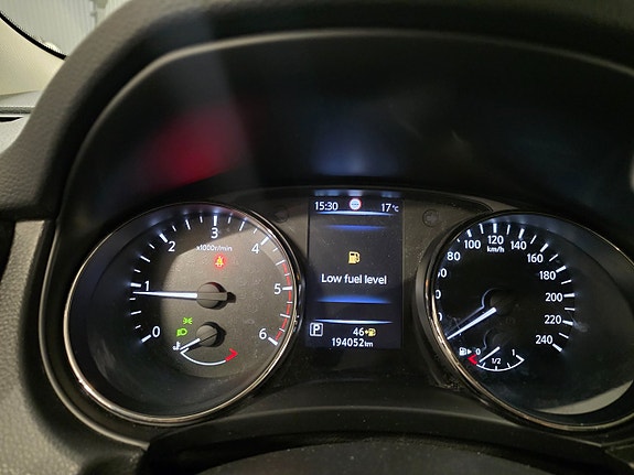 Nissan X-Trail 13 of 13