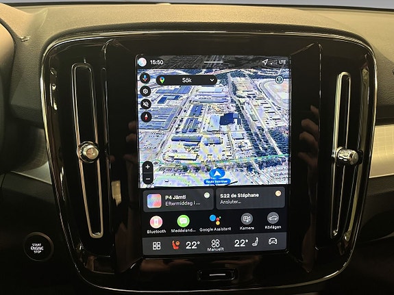 Volvo XC40 12 of 15