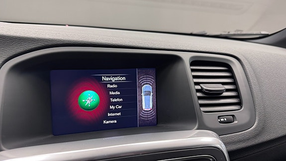 Volvo V60 13 of 20