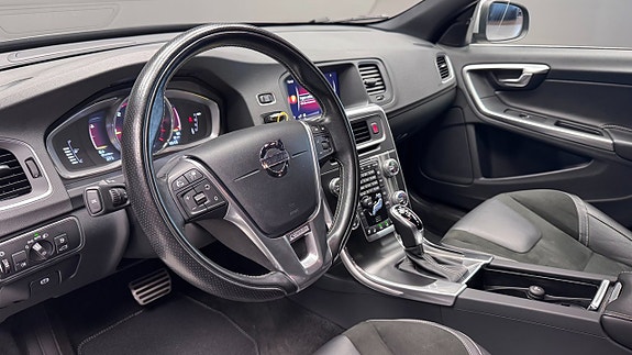Volvo V60 6 of 20