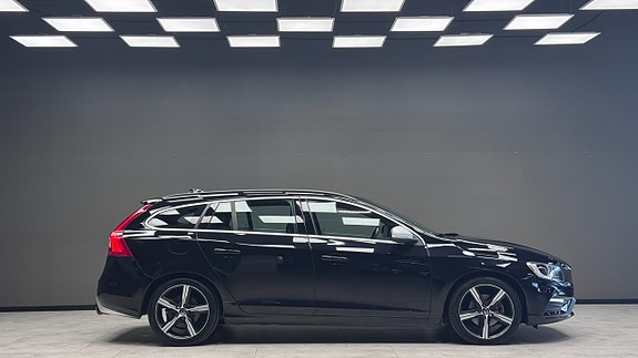 Volvo V60 4 of 20