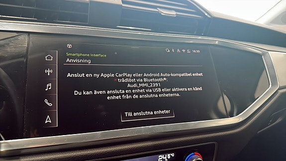 Audi Q3 14 of 15