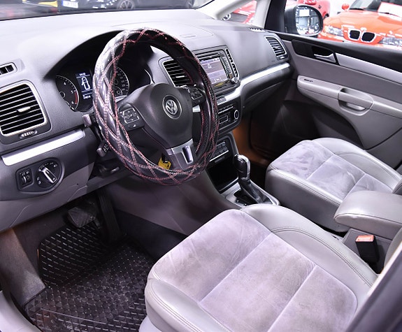 Volkswagen Sharan 9 of 13