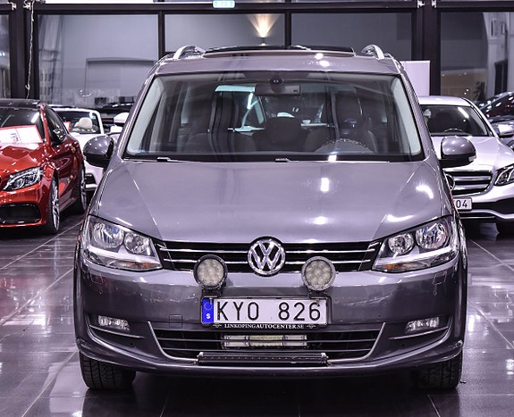 Volkswagen Sharan 2 of 5