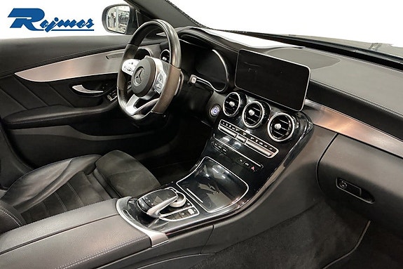 Mercedes-Benz C300 e 10 of 18