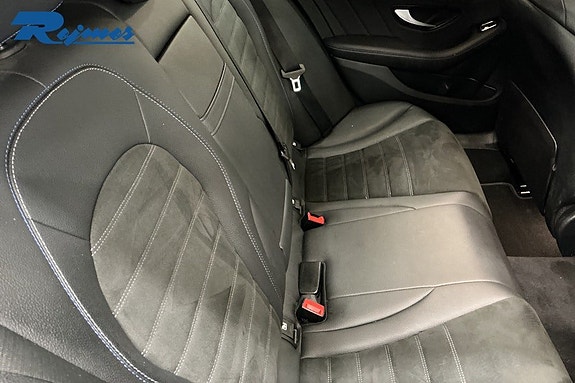 Mercedes-Benz C300 e 12 of 18
