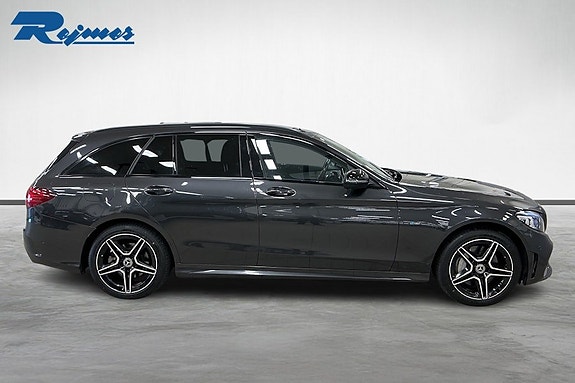 Mercedes-Benz C300 e 16 of 18
