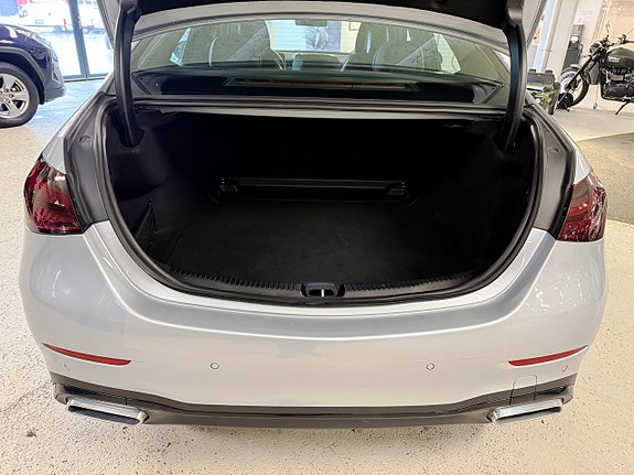 Mercedes-Benz C220 d 25 of 26