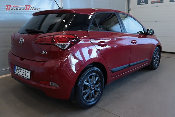 Hyundai i20 5 of 5