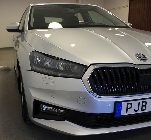 Skoda Fabia 4 of 5