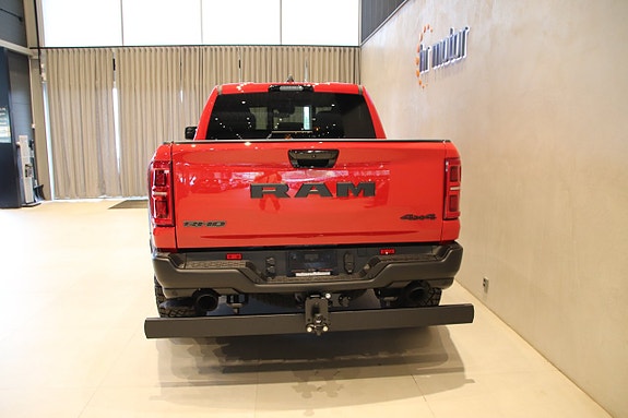 Dodge RAM 1500 5 of 5