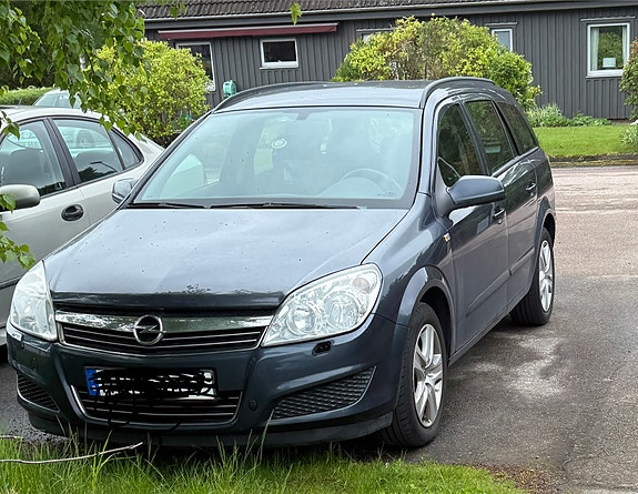 Opel Astra 3 of 5