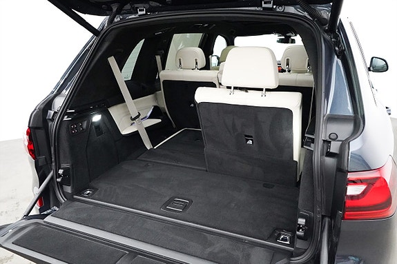 BMW X7 22 of 27