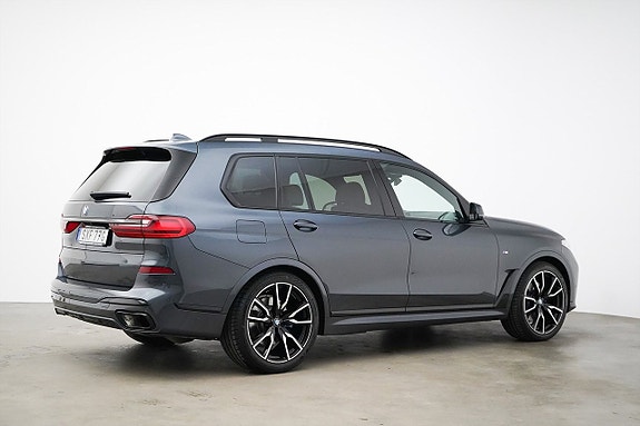 BMW X7 25 of 27