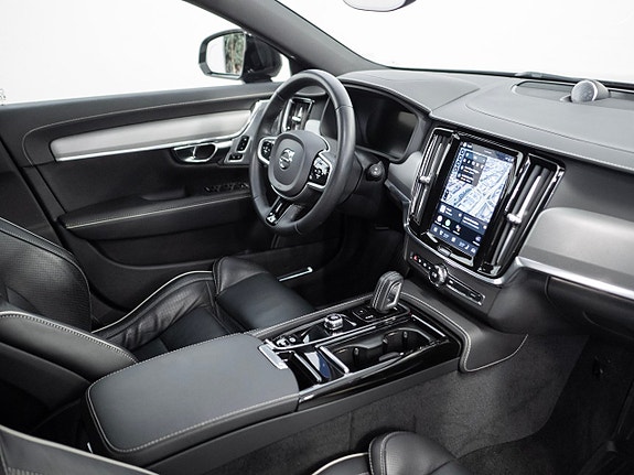 Volvo V90 4 of 5