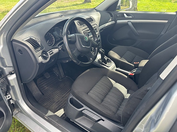 Skoda Octavia 5 of 5