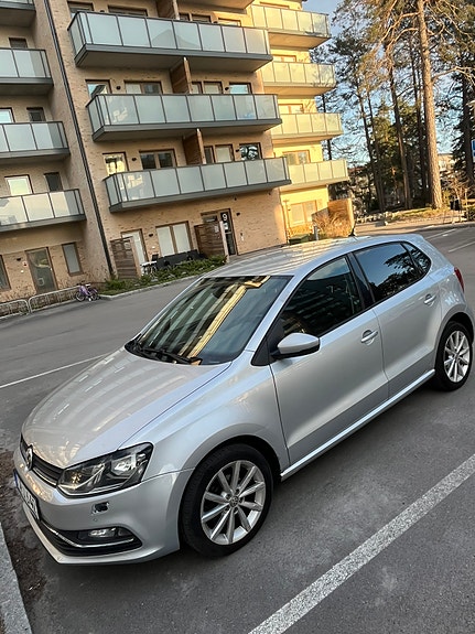 Volkswagen Polo 3 of 5