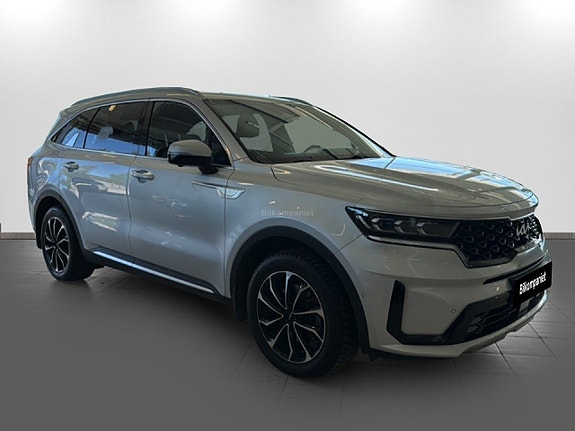 Kia Sorento 3 of 5