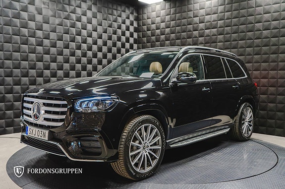 Mercedes-Benz GLS450 d 13 of 27