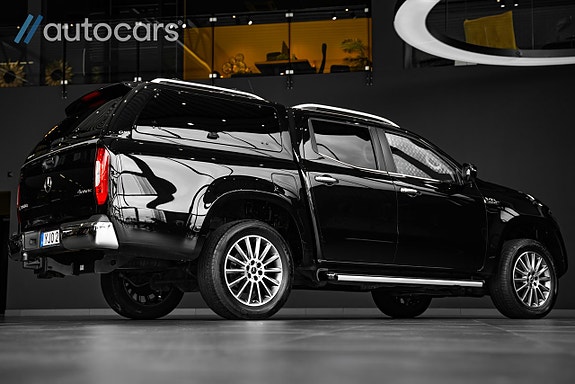 Mercedes-Benz X350 d 4 of 5