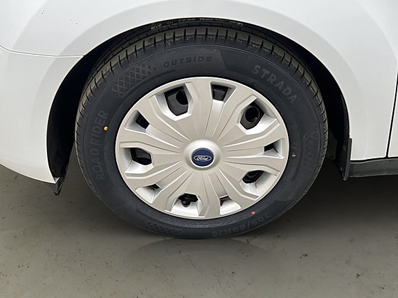 Ford Transit Connect 29 of 30