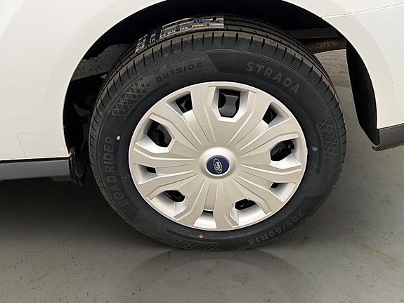 Ford Transit Connect 30 of 30