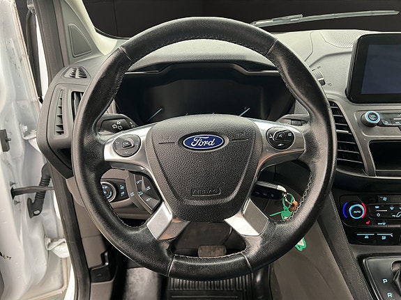 Ford Transit Connect 18 of 30