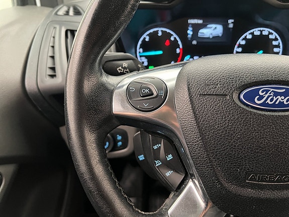 Ford Transit Connect 19 of 30
