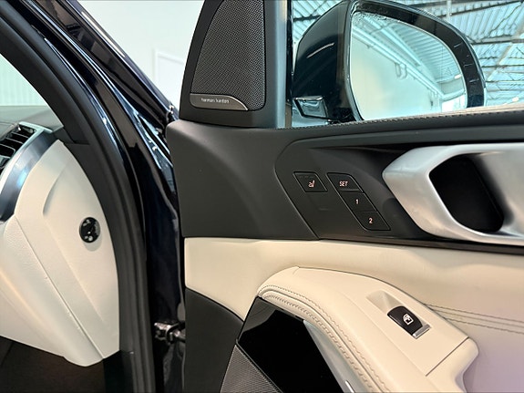 BMW X5 20 of 25