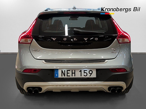 Volvo V40 Cross Country 5 of 5