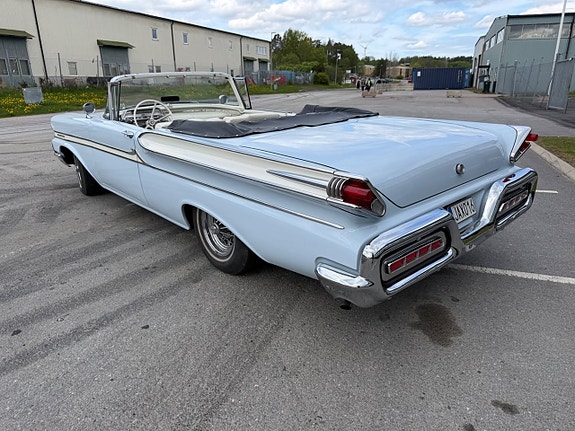 Mercury Monterey 7 of 16