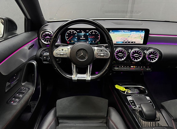 Mercedes-Benz A180 13 of 17