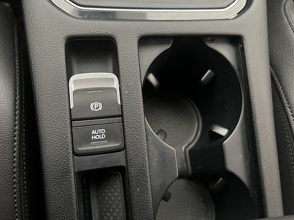 Volkswagen Passat 21 of 29