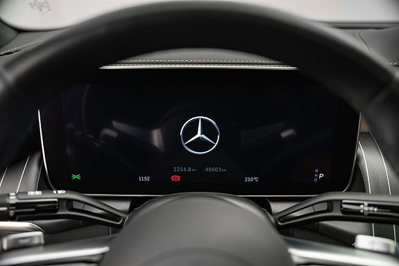 Mercedes-Benz GLC300 de 13 of 25